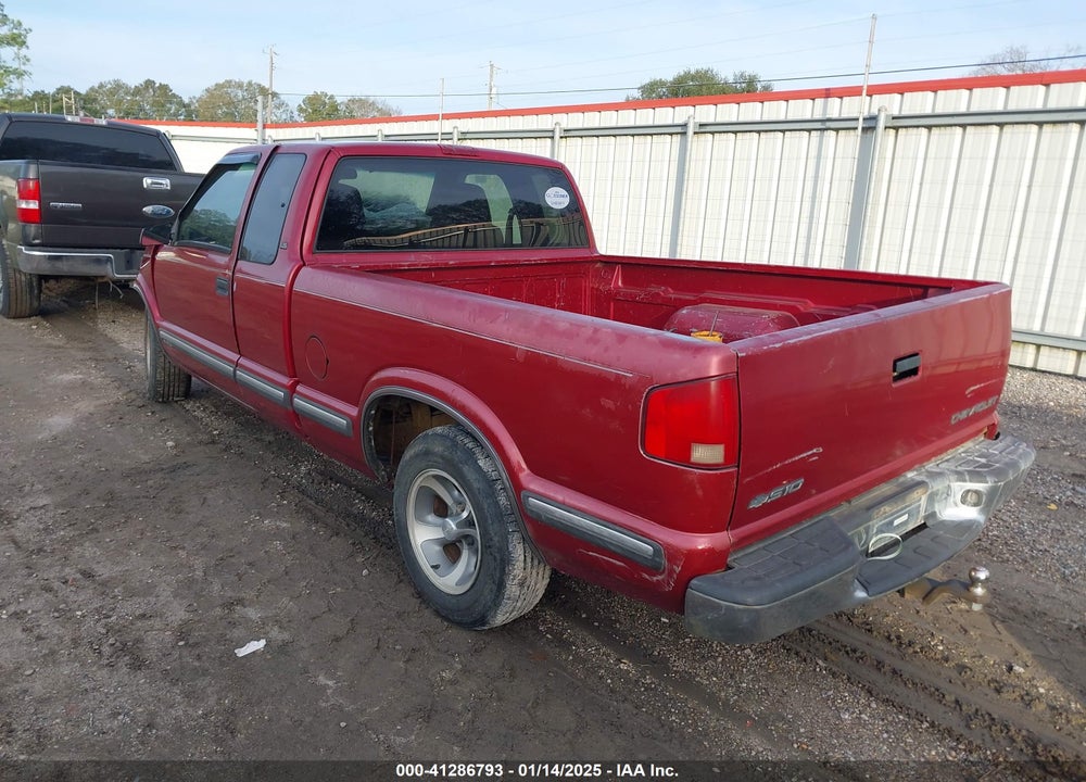 1998 CHEVROLET S-10 LS FLEETSIDE VIN: 1GCCS1940W8183851
