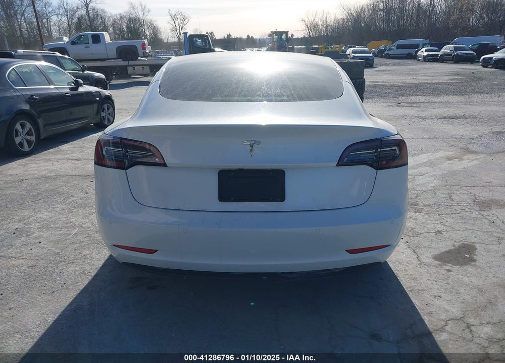2022 TESLA MODEL 3 VIN: 5YJ3E1EA2NF154885