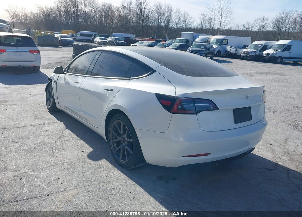 2022 TESLA MODEL 3 VIN: 5YJ3E1EA2NF154885