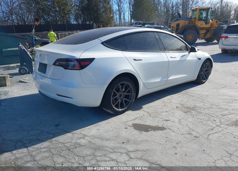 2022 TESLA MODEL 3 VIN: 5YJ3E1EA2NF154885