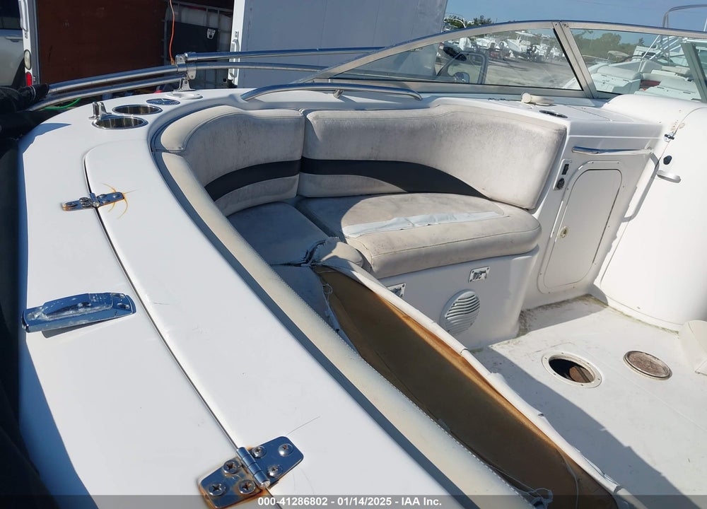 2001 CHAPARRAL BOAT VIN: FGB31212G001