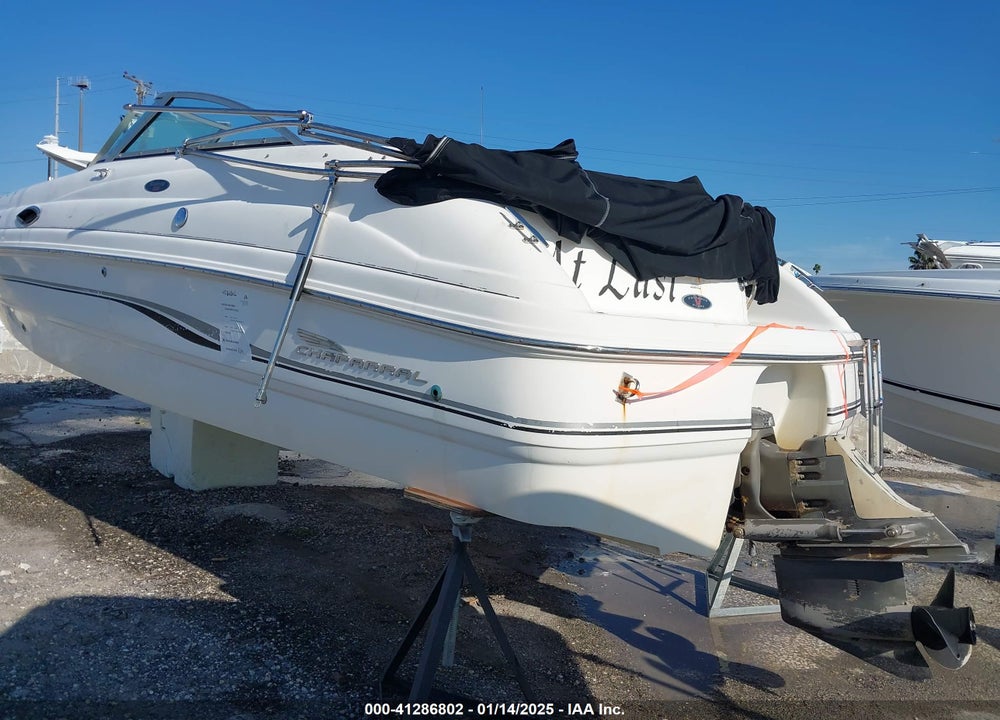 2001 CHAPARRAL BOAT VIN: FGB31212G001