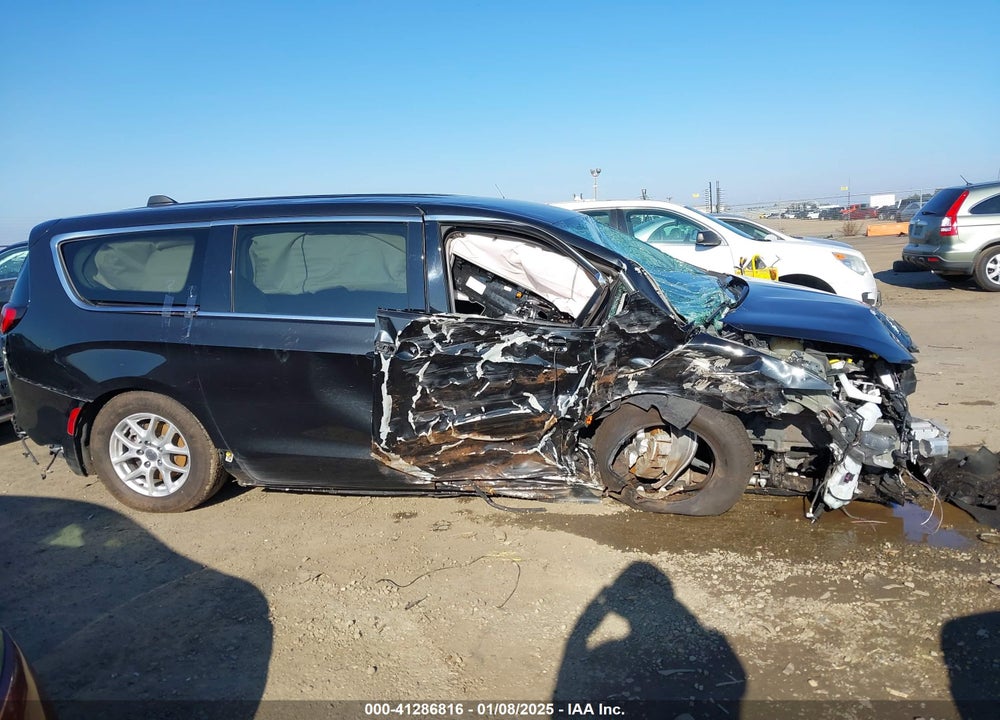 2022 CHRYSLER VOYAGER LX VIN: 2C4RC1CG3NR153028