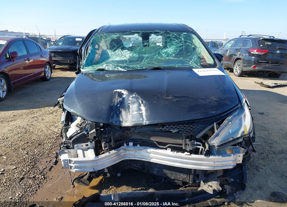 2022 CHRYSLER VOYAGER LX VIN: 2C4RC1CG3NR153028