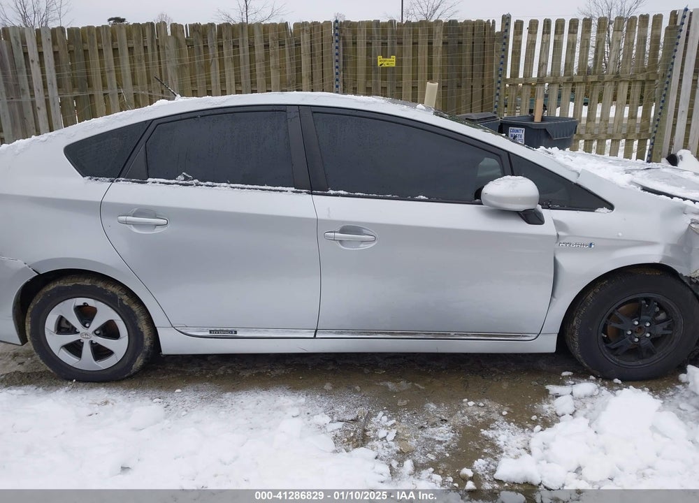 2015 TOYOTA PRIUS VIN: JTDKN3DU9F0445340