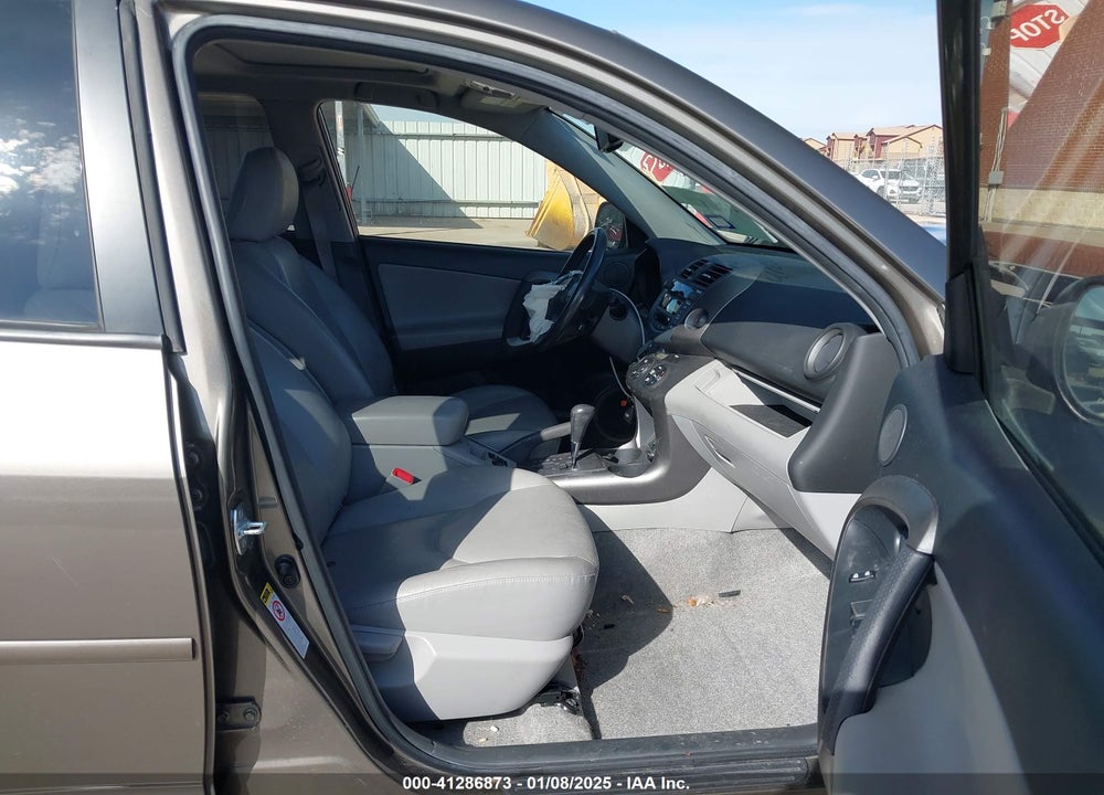 2010 TOYOTA RAV4 VIN: JTMYF4DV8AD024944