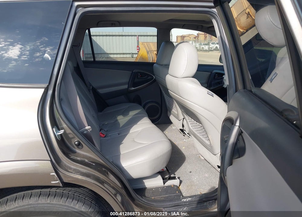 2010 TOYOTA RAV4 VIN: JTMYF4DV8AD024944