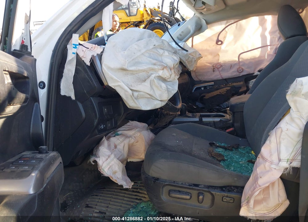 2022 TOYOTA TACOMA VIN: 3TMCZ5AN3NM456220