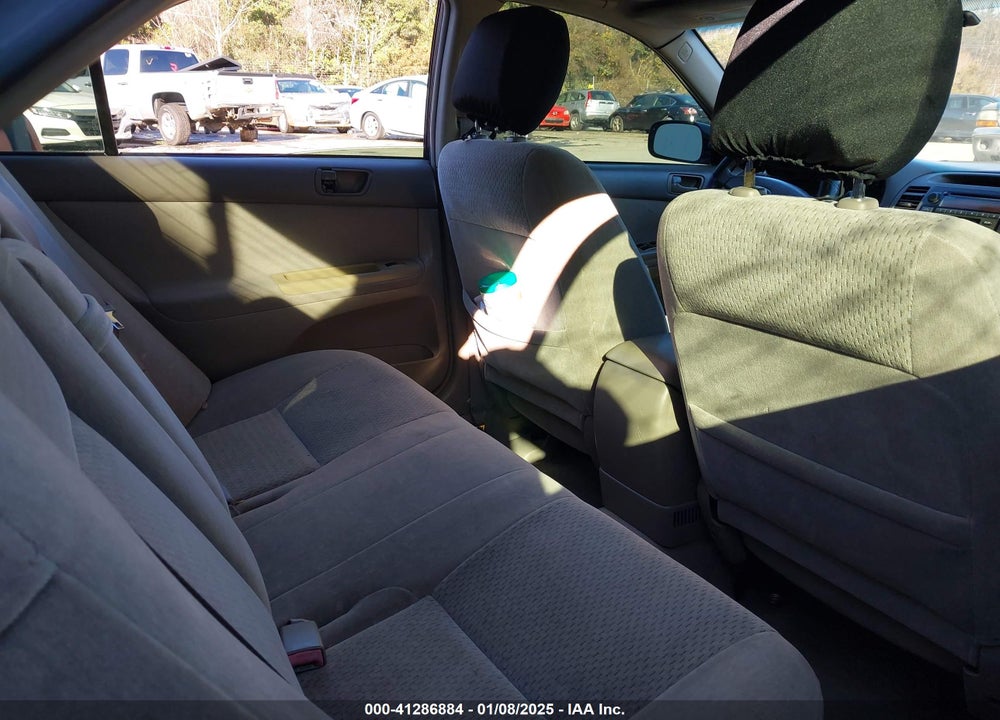 2002 TOYOTA CAMRY LE VIN: 4T1BE30KX2U080184