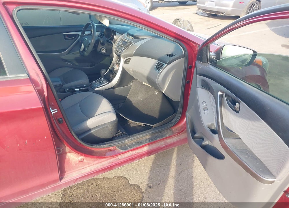 2013 HYUNDAI ELANTRA VIN: 5NPDH4AE7DH391751