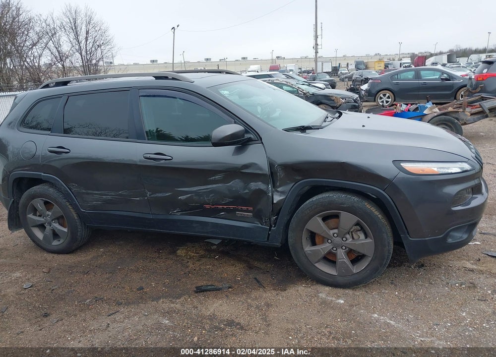 2017 JEEP CHEROKEE VIN: 1C4PJMCS1HW521429