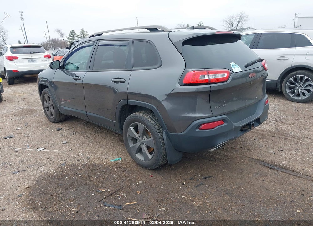 2017 JEEP CHEROKEE VIN: 1C4PJMCS1HW521429