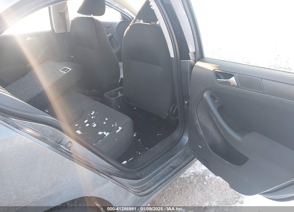 2012 VOLKSWAGEN JETTA VIN: 3VW2K7AJ8CM301858