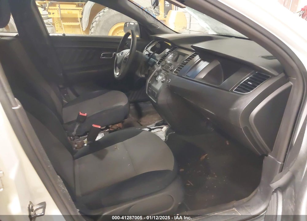2013 FORD POLICE INTERCEPTOR VIN: 1FAHP2M82DG139074