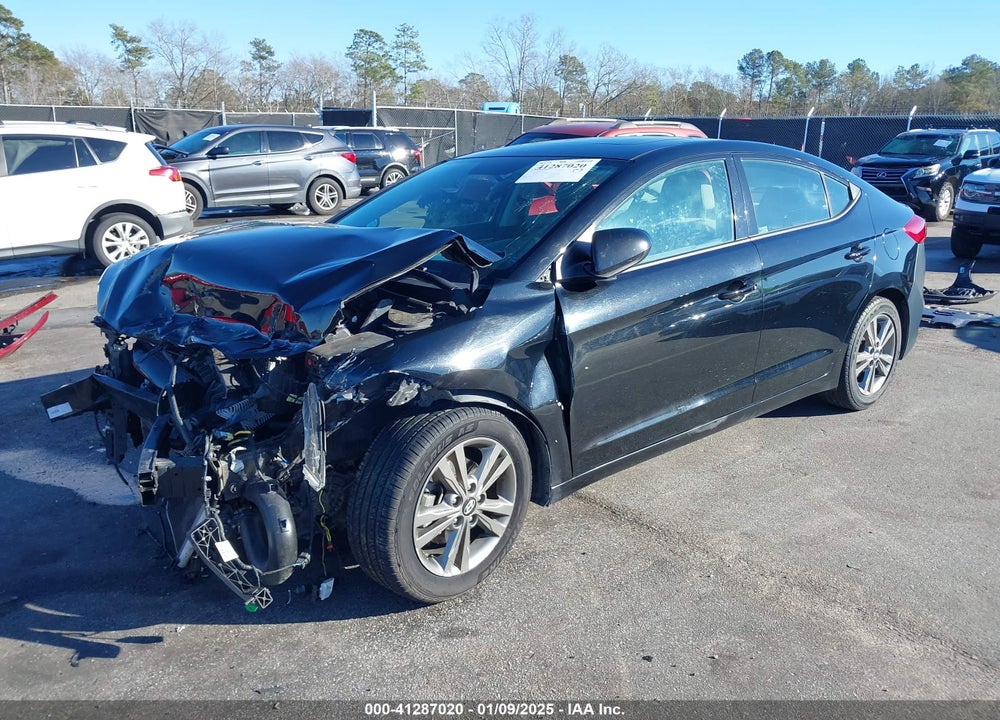 2018 HYUNDAI ELANTRA VIN: 5NPD84LF9JH328880