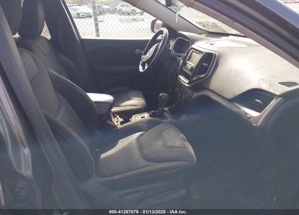2016 JEEP CHEROKEE ALTITUDE VIN: 1C4PJLAB6GW315325
