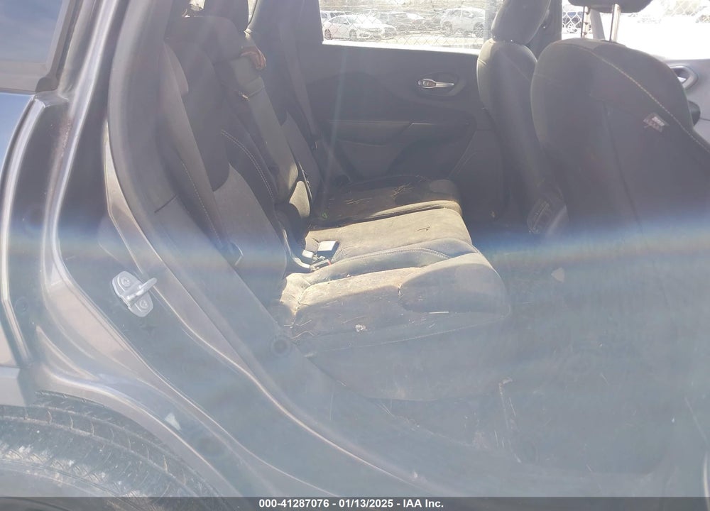 2016 JEEP CHEROKEE ALTITUDE VIN: 1C4PJLAB6GW315325