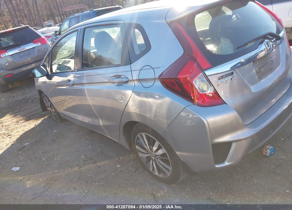 2017 HONDA FIT VIN: JHMGK5H70HS013613