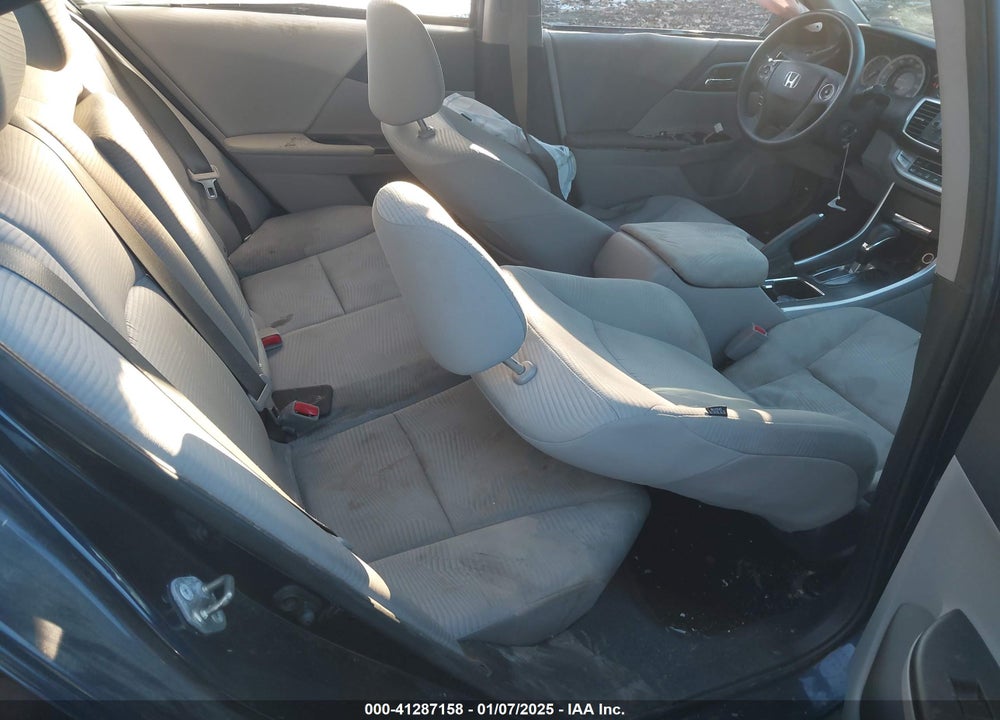 2015 HONDA ACCORD LX VIN: 1HGCR2F38FA127714