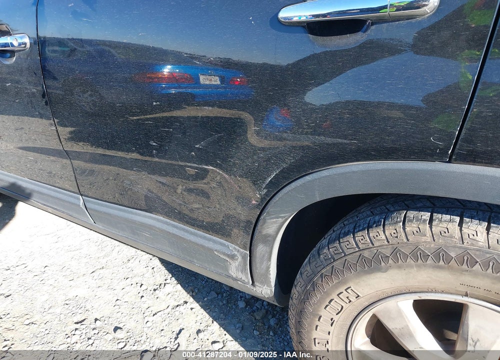 2012 KIA SORENTO LX VIN: 5XYKT3A61CG196257