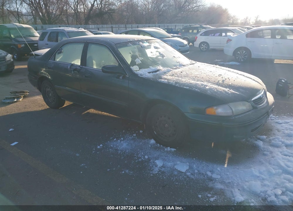 1998 MAZDA 626 DX/LX VIN: 1YVGF22C9W5721679