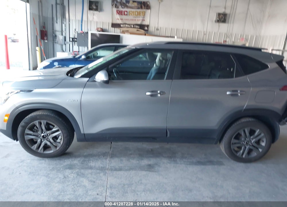 2023 KIA SELTOS S VIN: KNDEUCAA8P7385456