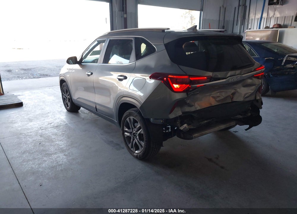2023 KIA SELTOS S VIN: KNDEUCAA8P7385456