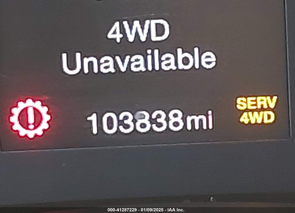 2017 JEEP RENEGADE LATITUDE 4X4 VIN: ZACCJBBB0HPE86030