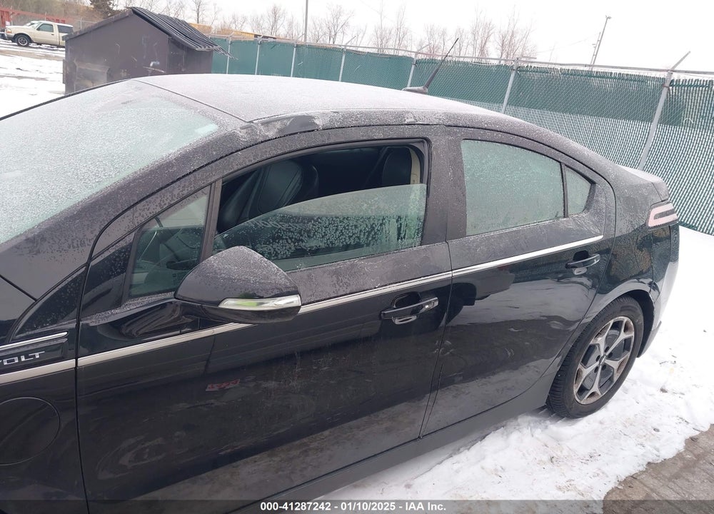 2013 CHEVROLET VOLT VIN: 1G1RH6E40DU115283