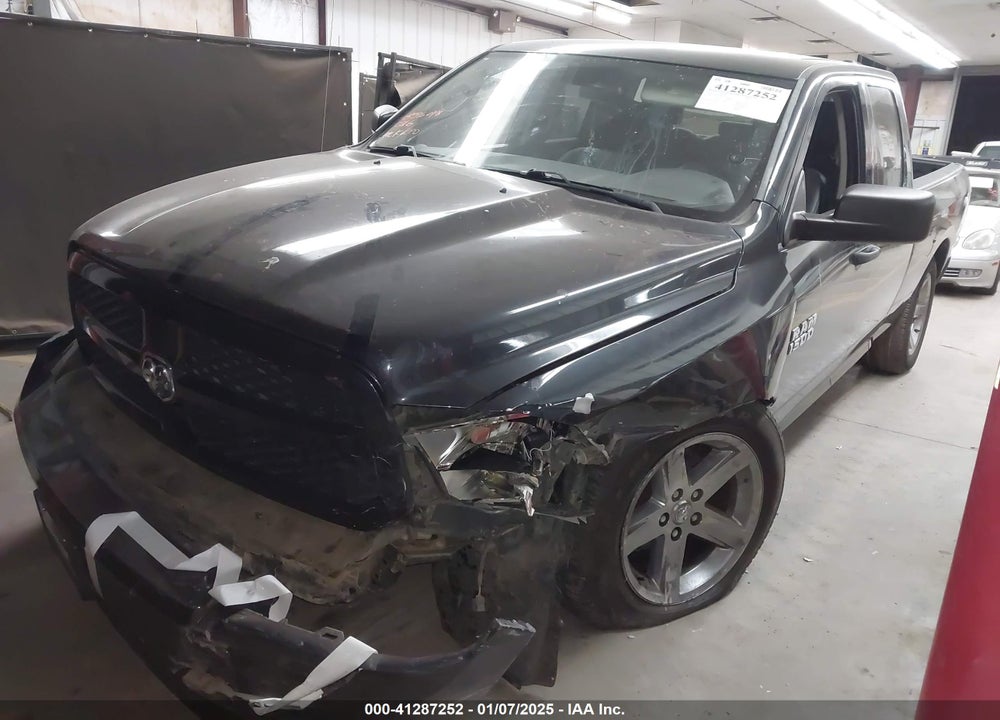 2017 RAM 1500 VIN: 1C6RR7FG3HS522316