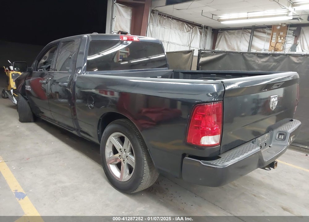 2017 RAM 1500 VIN: 1C6RR7FG3HS522316