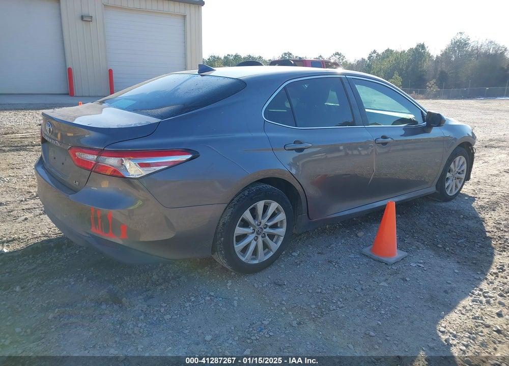 2019 TOYOTA CAMRY VIN: 4T1B11HK6KU725319
