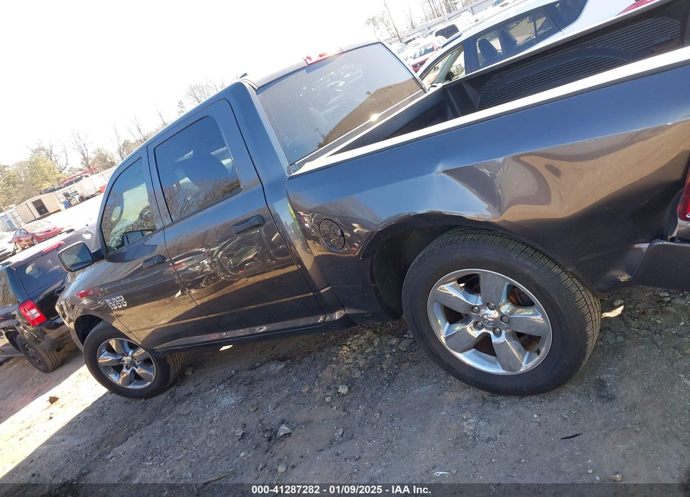 2017 RAM 1500 VIN: 1C6RR7KG1HS851117