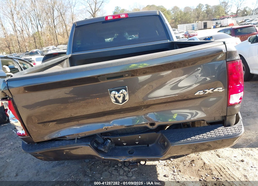 2017 RAM 1500 VIN: 1C6RR7KG1HS851117