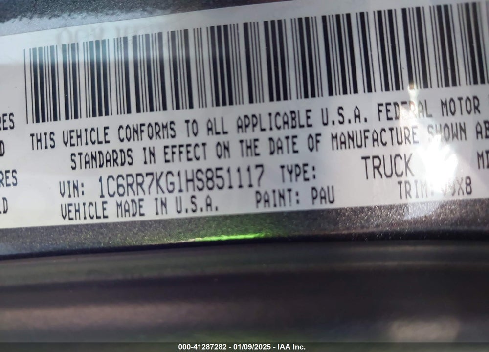 2017 RAM 1500 VIN: 1C6RR7KG1HS851117