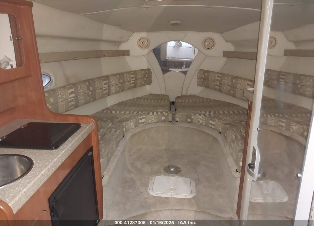2006 RINKER BOAT VIN: RNK79655F506