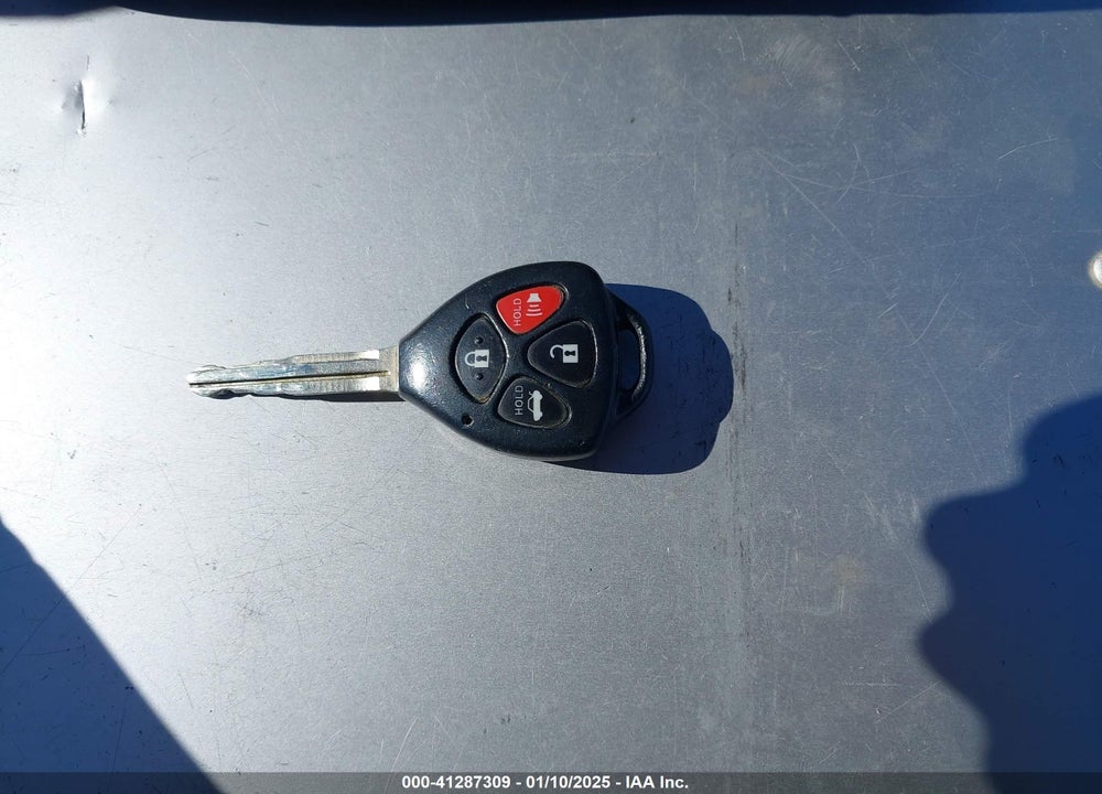 2007 TOYOTA CAMRY LE VIN: 4T1BE46K07U007071