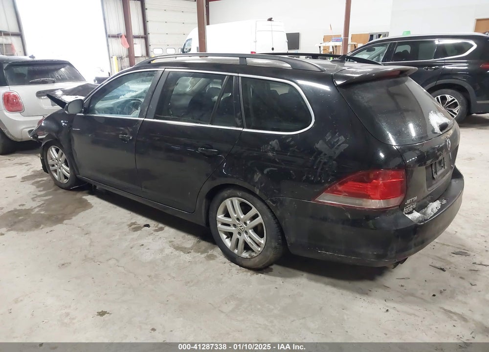 2014 VOLKSWAGEN JETTA VIN: 3VWPL7AJ6EM626501