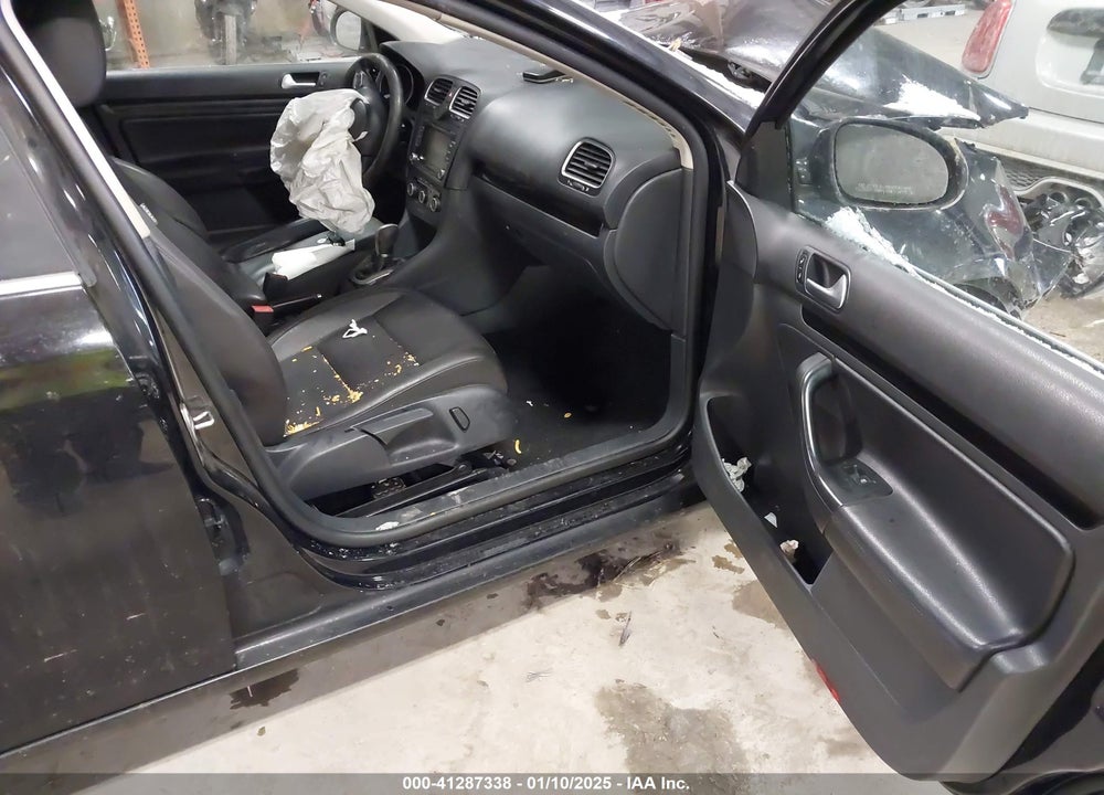 2014 VOLKSWAGEN JETTA VIN: 3VWPL7AJ6EM626501