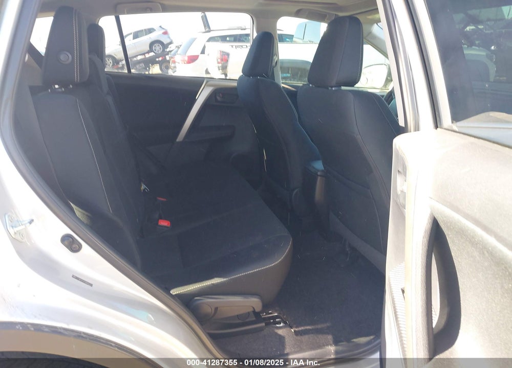 2013 TOYOTA RAV4 XLE VIN: 2T3WFREV4DW060155
