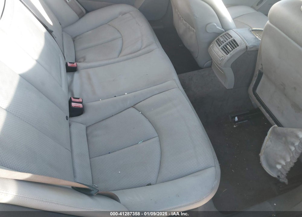 2007 MERCEDES-BENZ E 350 VIN: WDBUF56X27B116220