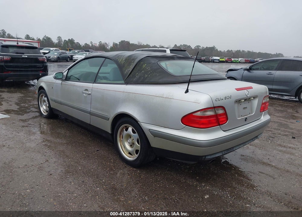 1999 MERCEDES-BENZ CLK 320 VIN: WDBLK65G5XT007517