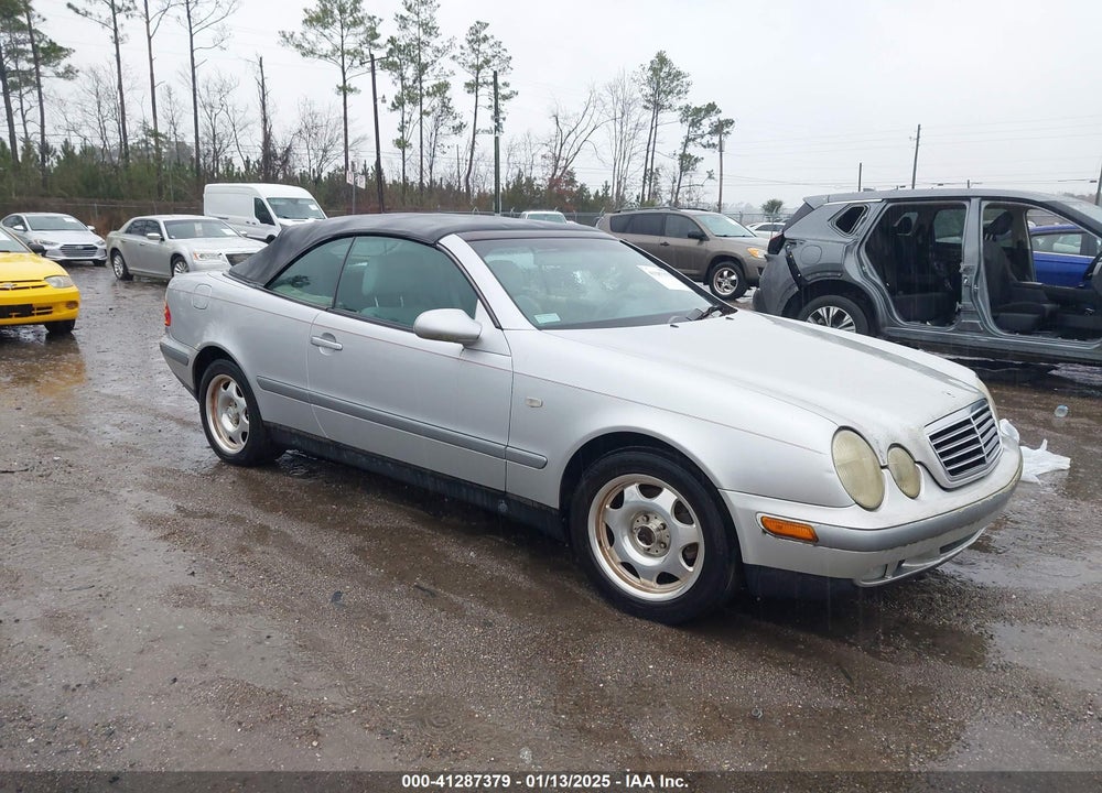 1999 MERCEDES-BENZ CLK 320 VIN: WDBLK65G5XT007517