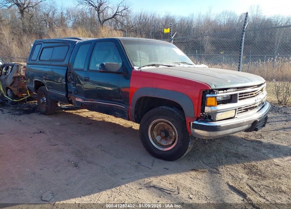 1997 CHEVROLET C/K 2500 VIN: 1GCGC29R4VE174652