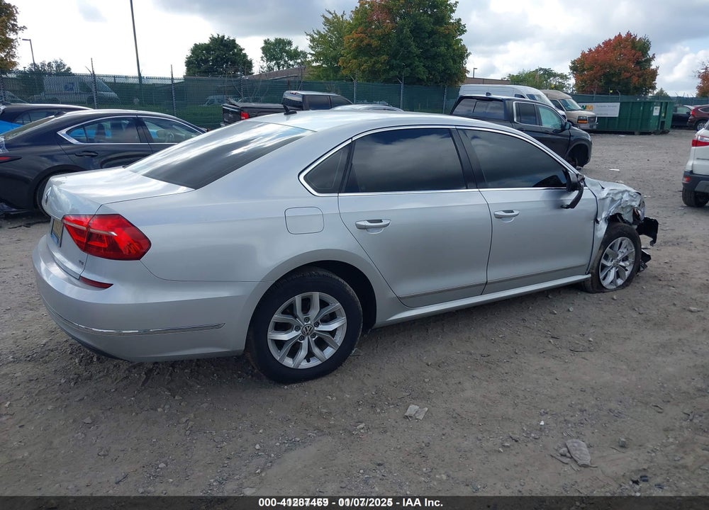 2016 VOLKSWAGEN PASSAT 1.8T S VIN: 1VWAS7A31GC042179