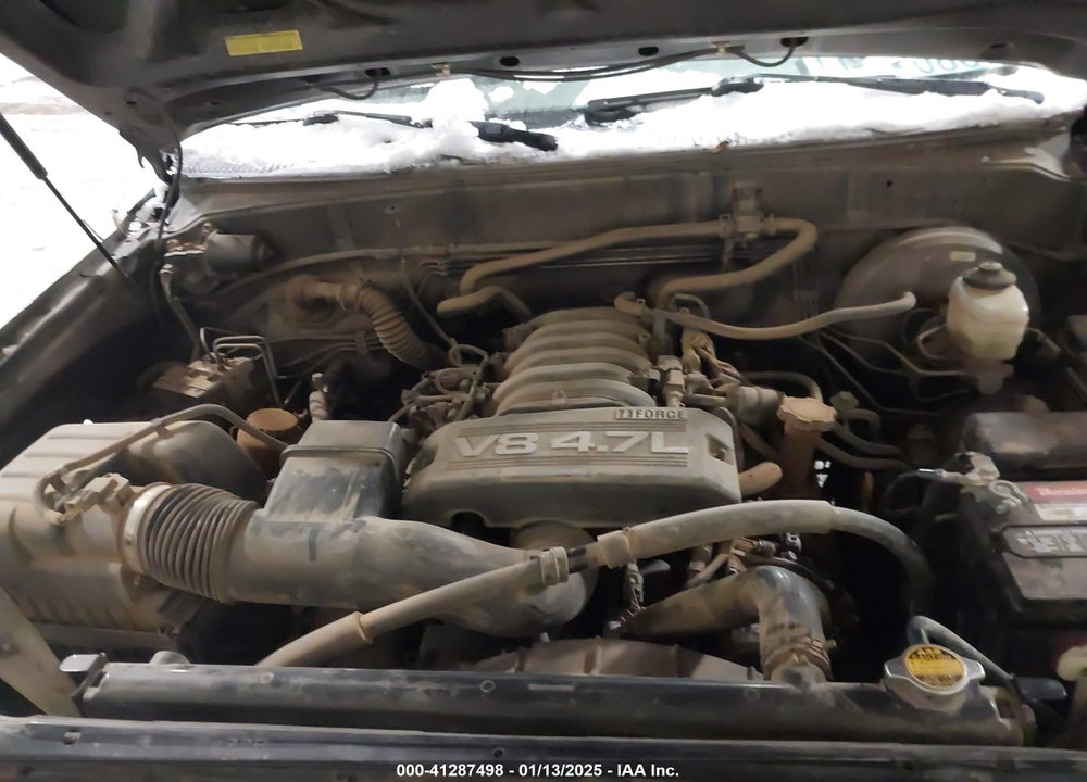 2005 TOYOTA TUNDRA SR5 V8 VIN: 5TBDT44115S471767