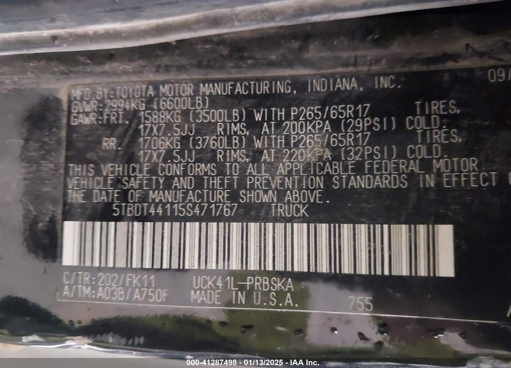 2005 TOYOTA TUNDRA SR5 V8 VIN: 5TBDT44115S471767