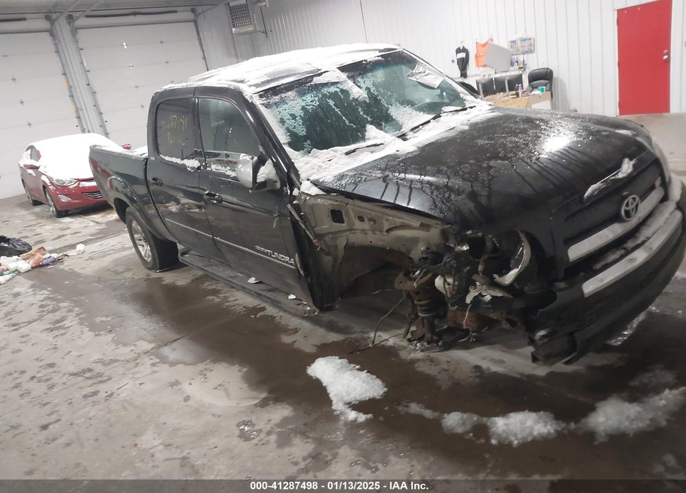 2005 TOYOTA TUNDRA SR5 V8 VIN: 5TBDT44115S471767