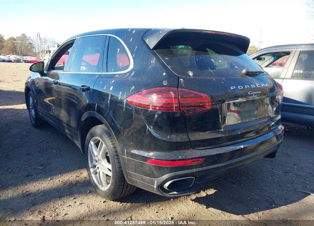 2016 PORSCHE CAYENNE VIN: WP1AA2A22GLA11439