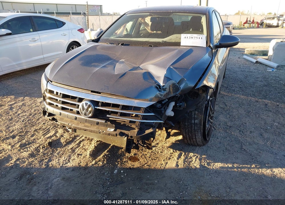 2019 VOLKSWAGEN JETTA VIN: 3VWCB7BU6KM271030